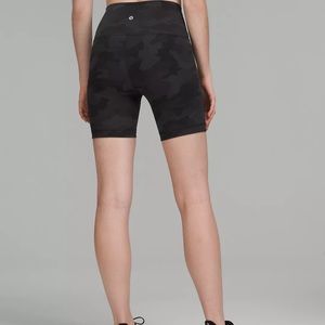 Wunder Train shorts